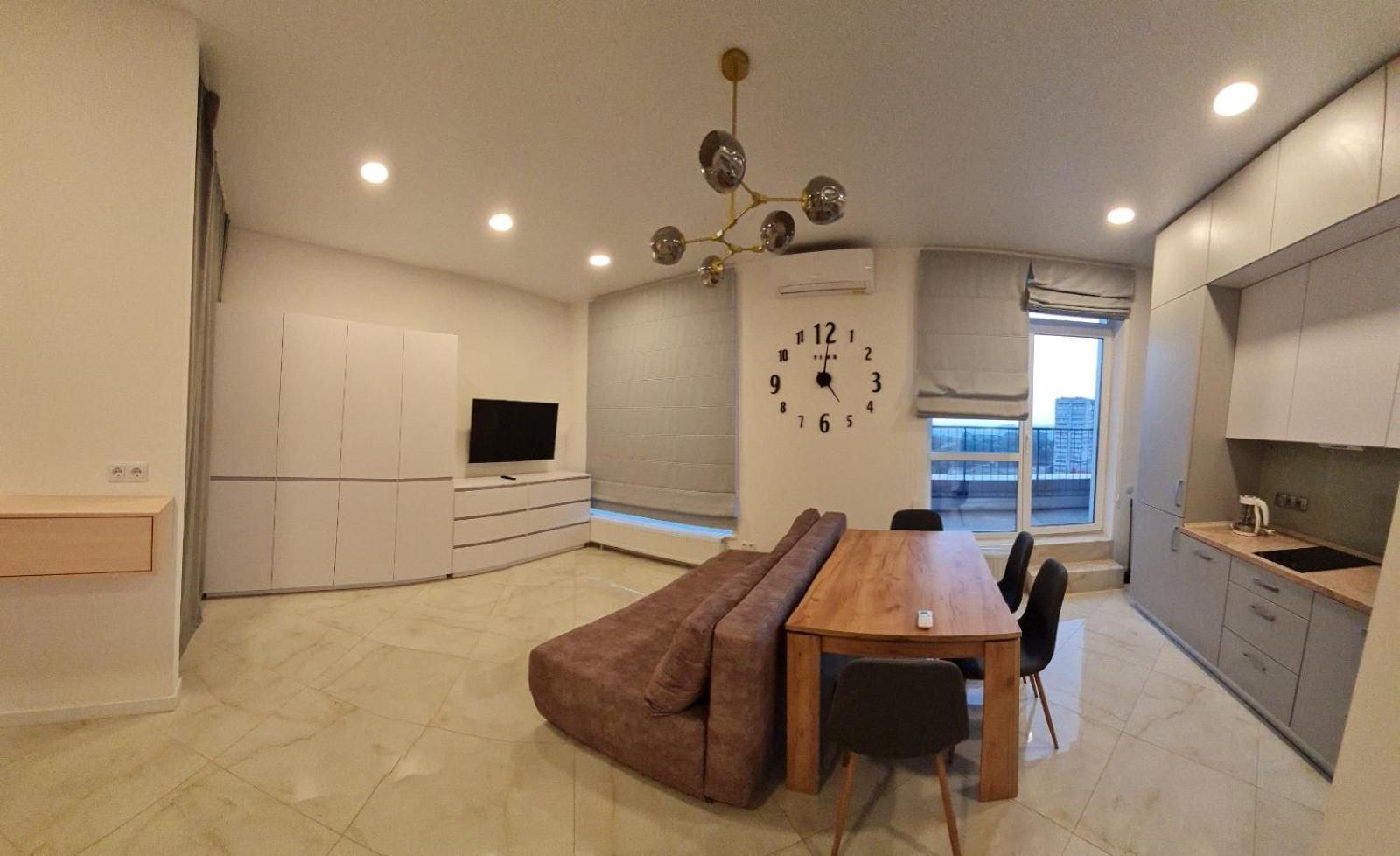 Apartplus - Затишні Апартаменти Dnipro Exterior photo
